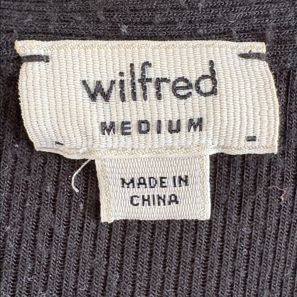 Wilfred | Aritzia Cardigan Style Top - Picture 3 of 16